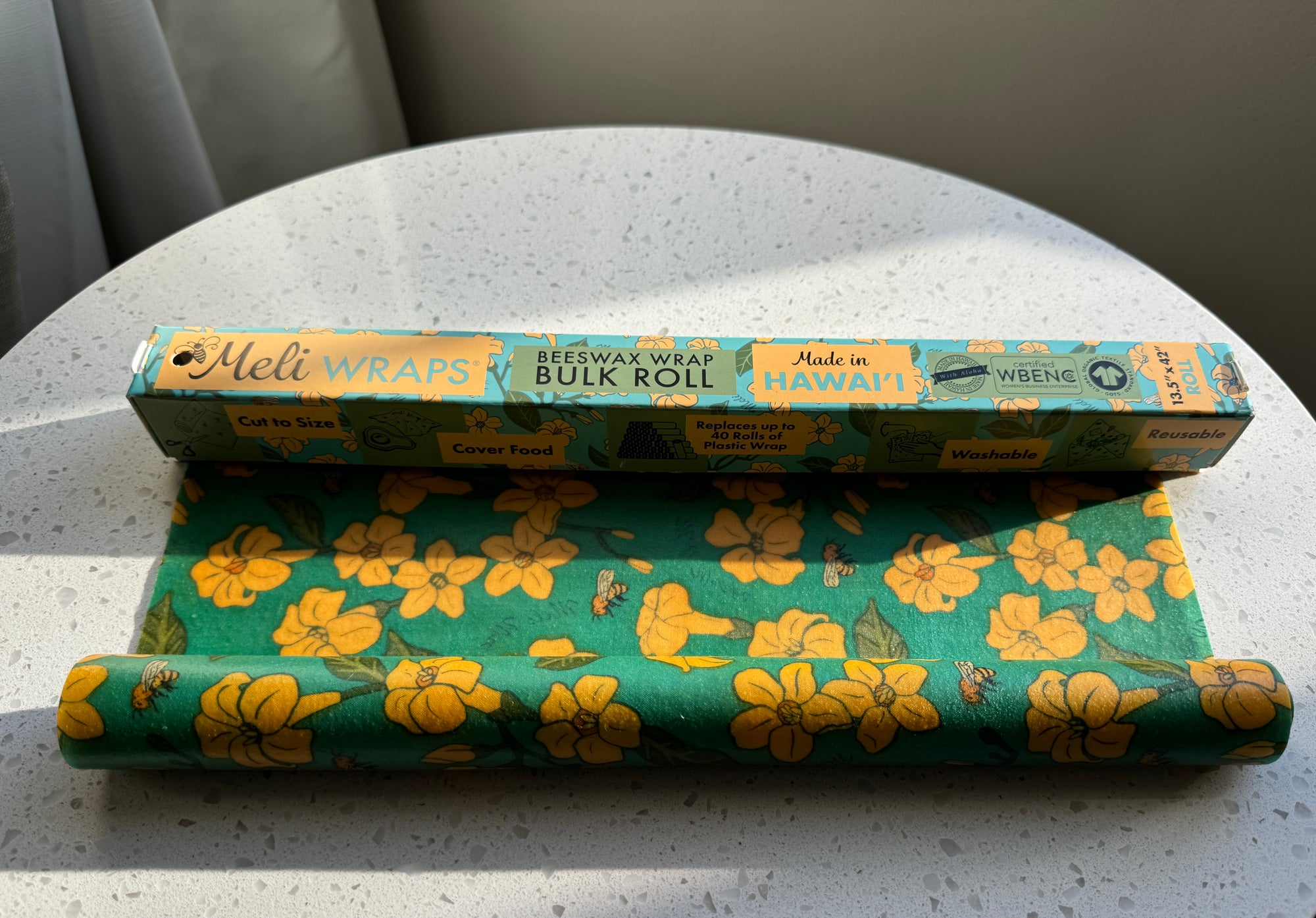 Beeswax Wrap Bulk Roll - Puakenikeni & Bee Print