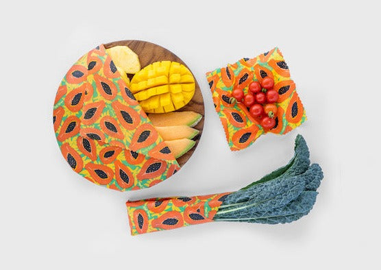 https://www.meliwraps.com/cdn/shop/products/beeswax-wrap-three-pack-tropical-papaya-print-food-wrap_600x.jpg?v=1655168758